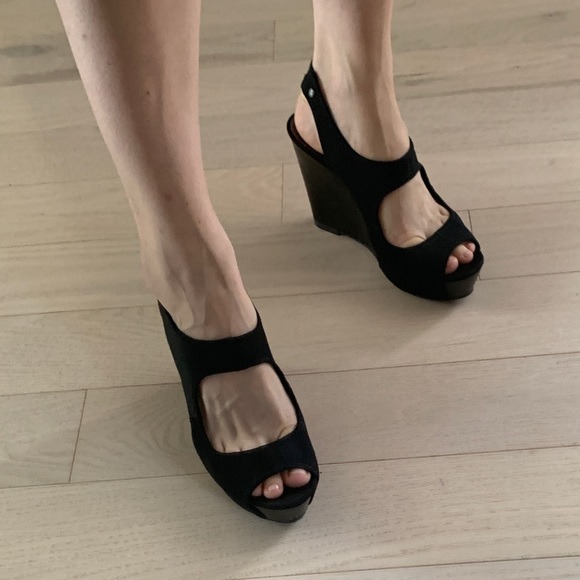 Very wang wedge neoprene sandal